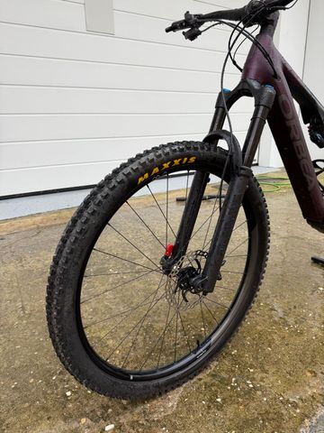 Orbea RISE H10 2024 2024 Mountainbike usato, Viola — immagine 5 di 13