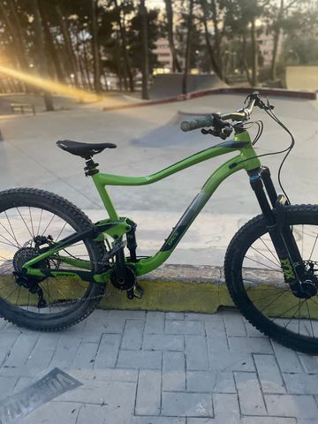 Used Giant Trance 2 2019 2019 Mountainbike, Green, 27.5 — image 4 of 5