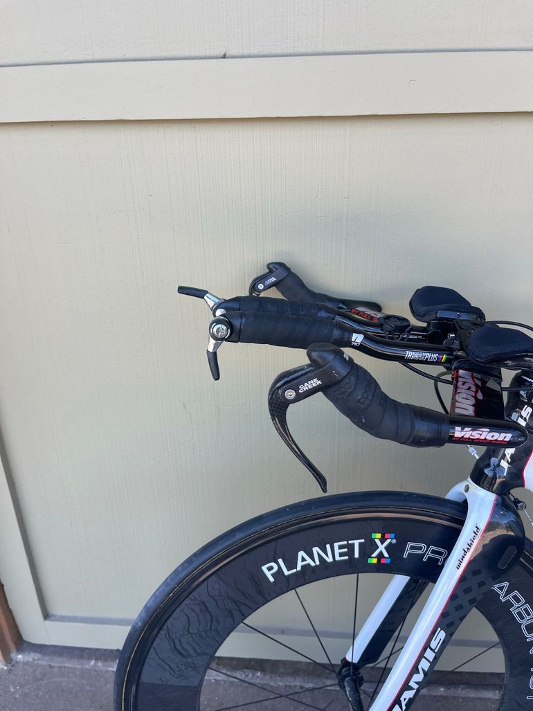 Used Jamis Xenith Shimano Ultegra 2014 Road & Gravel, Nero — image 4 of 12