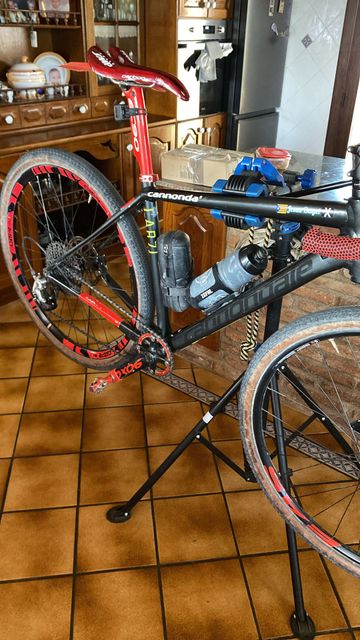 Used Cannondale Slate SRAM Rival 2019 Road & Gravel, Black — image 2 of 4