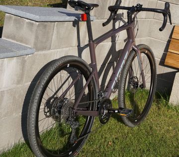 Giant Revolt Advanced 0 2023 2023 Road & Gravel d'occasion — image 4 sur 12