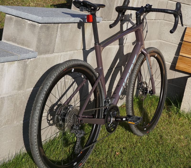 Giant Revolt Advanced 0 2023 2023 Road & Gravel d'occasion — image 4 sur 12