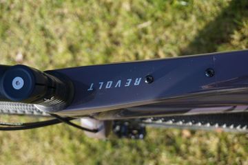 Giant Revolt Advanced 0 2023 2023 Road & Gravel d'occasion — image 5 sur 12
