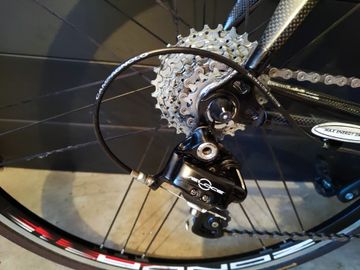 Used Daccordi Custom Campagnolo Chorus 2014 Road & Gravel, Red — image 3 of 10