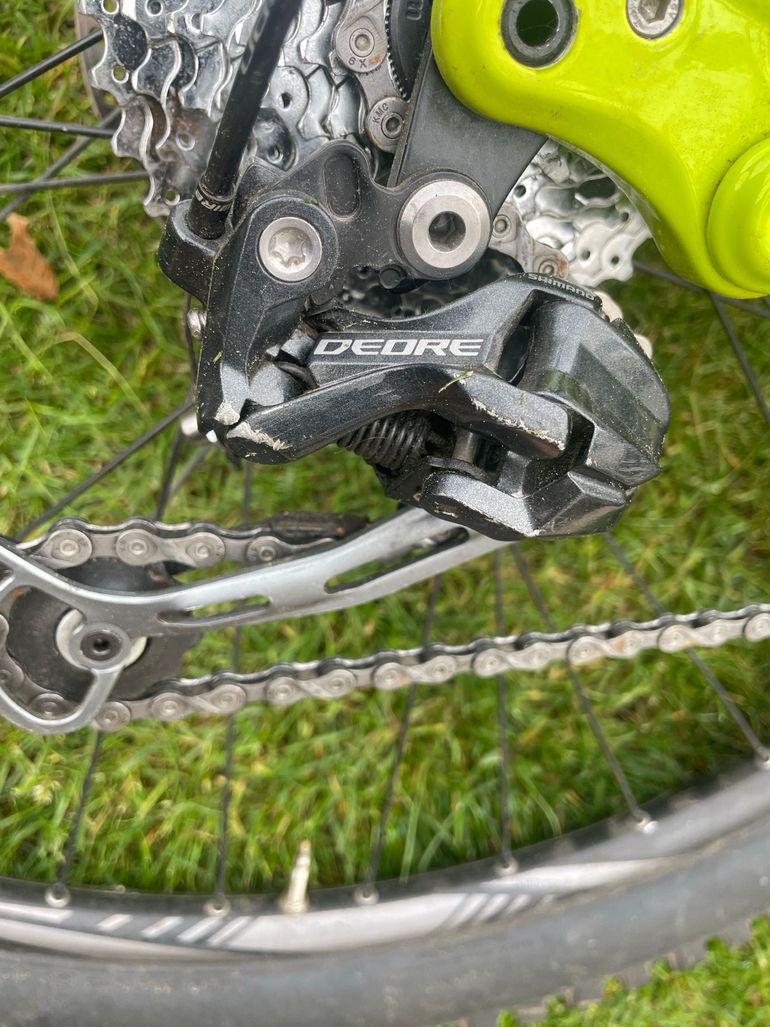 Used Specialiced Specialiced Custom Shimano Deore XT 2022 Mountainbike — image 3 of 11