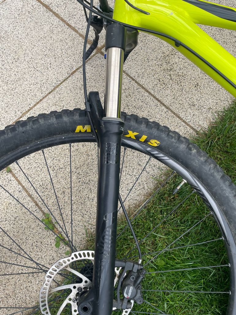 Used Specialiced Specialiced Custom Shimano Deore XT 2022 Mountainbike — image 8 of 11