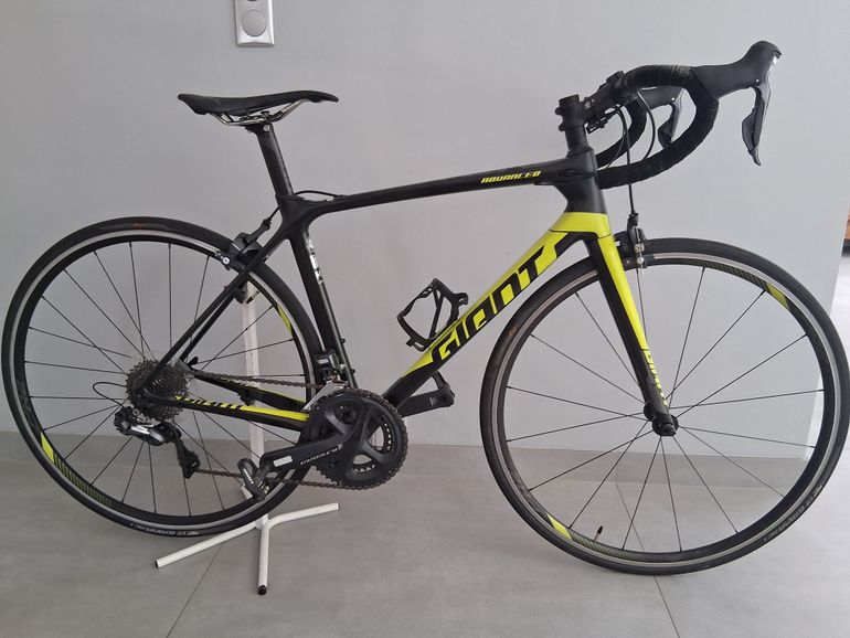 Used Giant Advanced 2021 Road & Gravel, Schwarz — image 3 of 4
