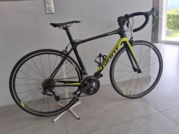 Used Giant Advanced 2021 Road & Gravel