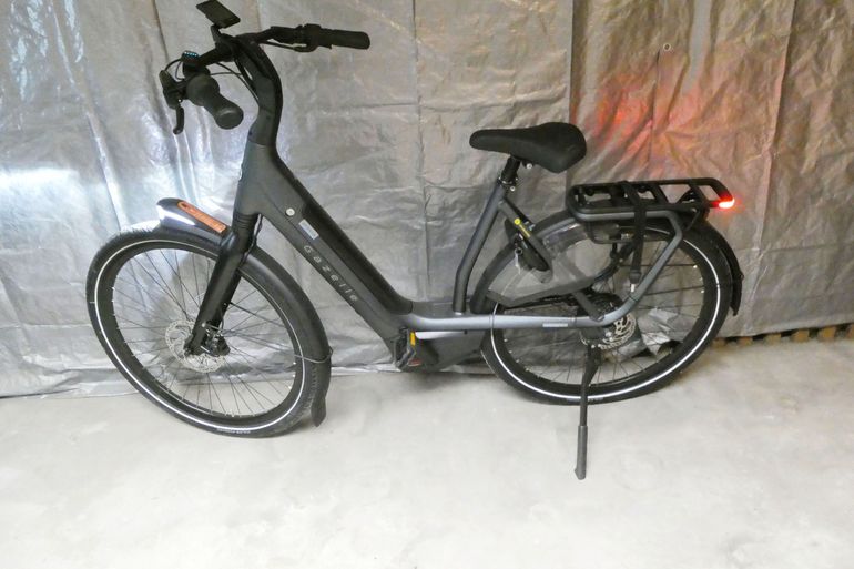 Used Gazelle Avignon C380 HMB Low-Step 2025 2025 Urban, Hellgrau — image 2 of 6