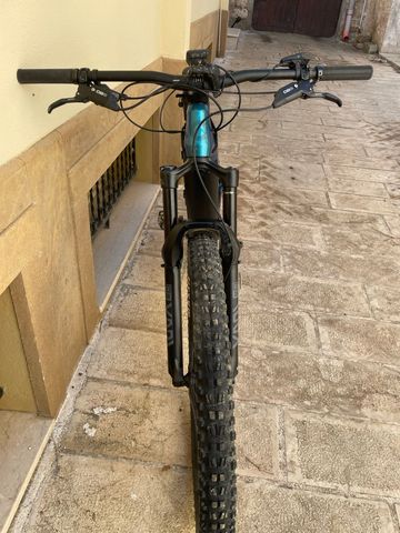 Cannondale Moterra 3 2023 Mountainbike usato, Blu — immagine 7 di 10