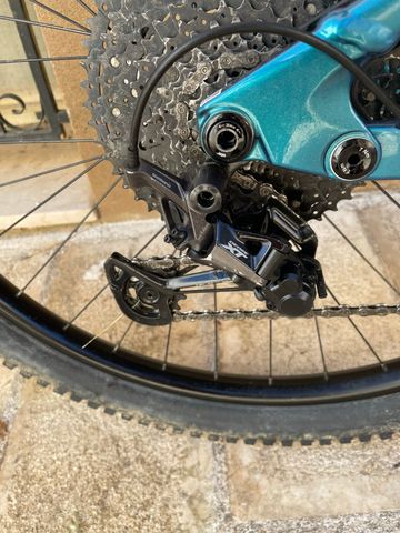 Cannondale Moterra 3 2023 Mountainbike usato, Blu — immagine 3 di 10