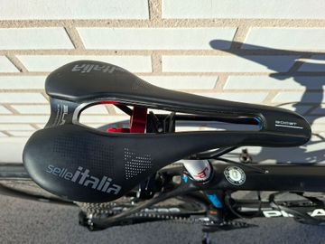 Brugt Pinarello Angliru Shimano 105 Di2 2020 Road & Gravel — billede 9 af 9