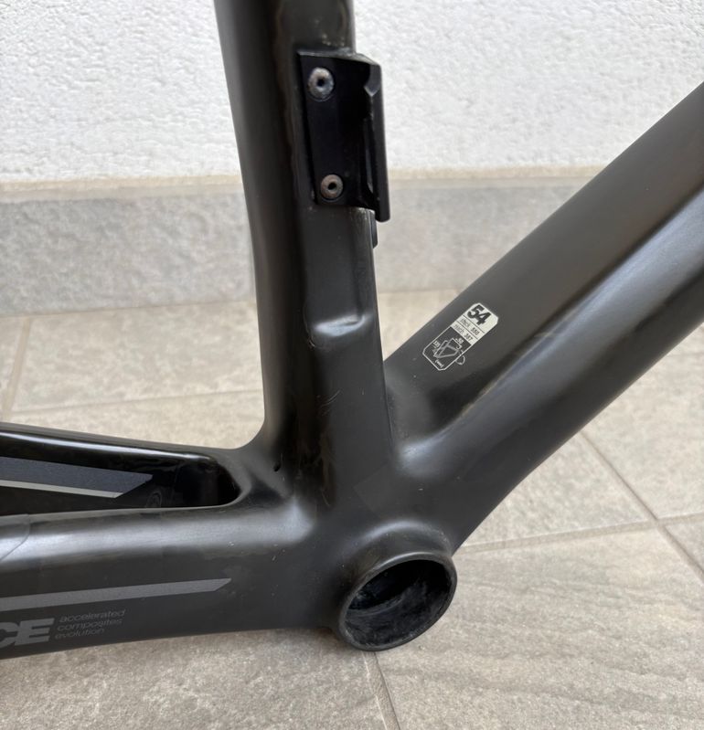 Used BMC Teammachine Slr01 2016 Frameset 2016 Road & Gravel — image 6 of 17