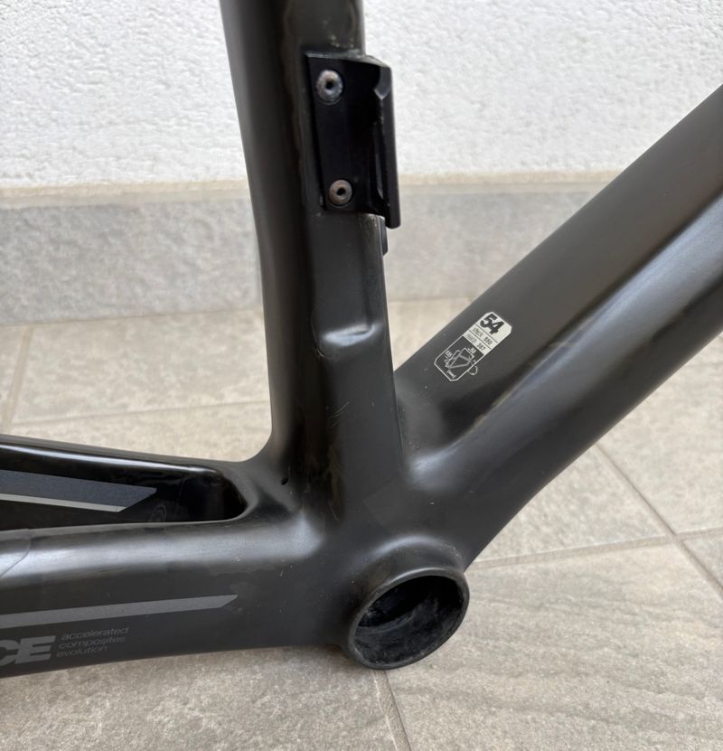 Used BMC Teammachine Slr01 2016 Frameset 2016 Road & Gravel, Black — image 6 of 17