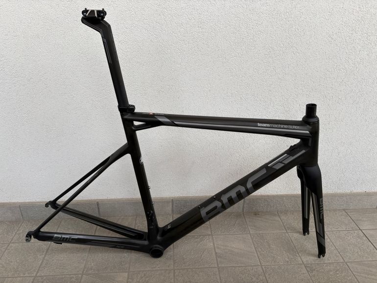 Used BMC Teammachine Slr01 2016 Frameset 2016 Road & Gravel — image 2 of 17