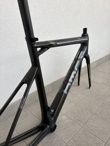 Used BMC Teammachine Slr01 2016 Frameset 2016 Road & Gravel, Black — image 5 of 17