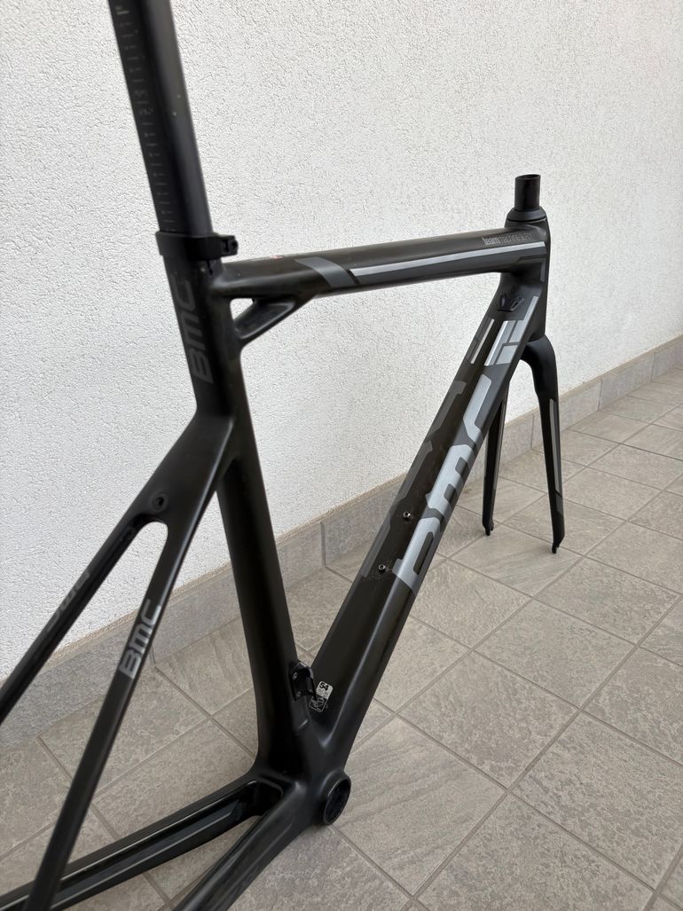 Used BMC Teammachine Slr01 2016 Frameset 2016 Road & Gravel — image 5 of 17