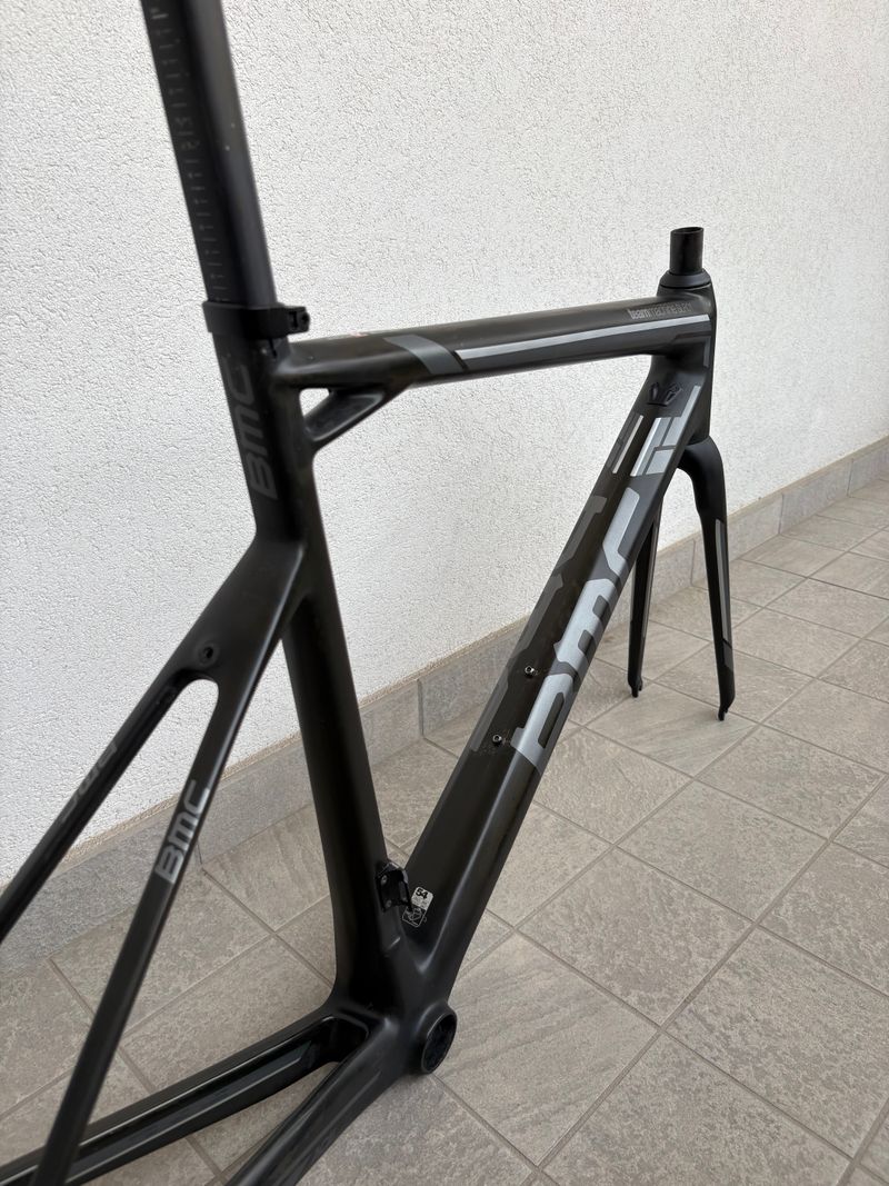 Used BMC Teammachine Slr01 2016 Frameset 2016 Road & Gravel, Black — image 5 of 17