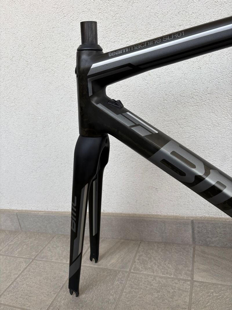 Used BMC Teammachine Slr01 2016 Frameset 2016 Road & Gravel, Black — image 8 of 17