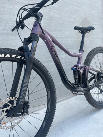 Used Liv Pique 29 2 2022 2022 Mountainbike, Purple, 29 — image 8 of 9