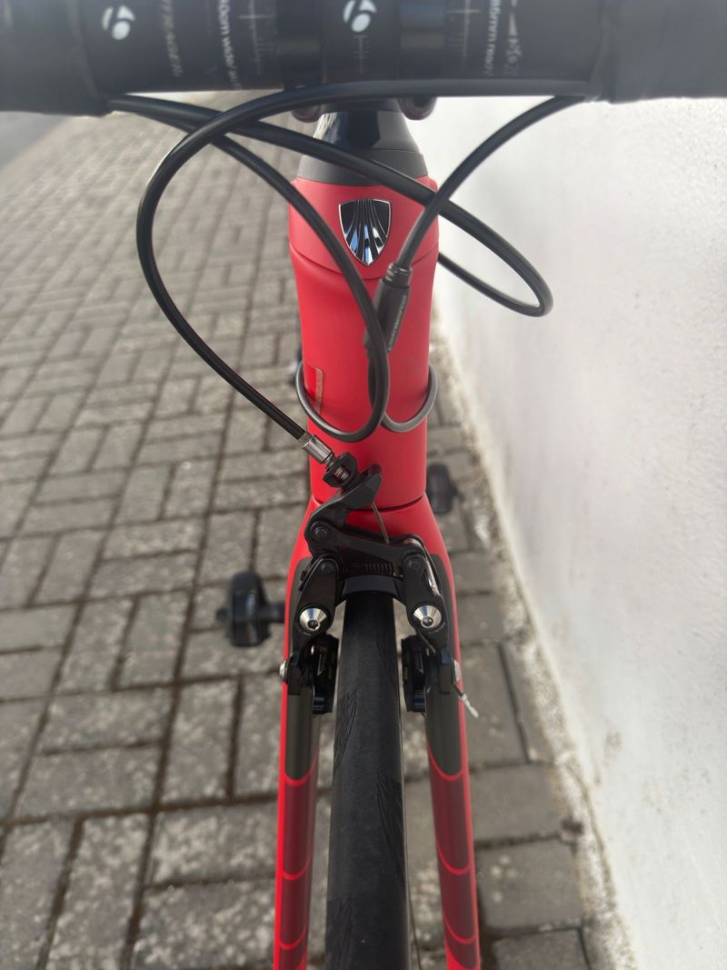 Used Trek Domane SL 7 2018 2018 Road & Gravel, Red — image 5 of 8