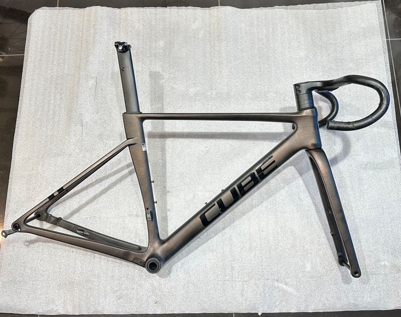Used CUBE LITENING AIR C:68X, SLT 2025 Frameset 2025 Road & Gravel