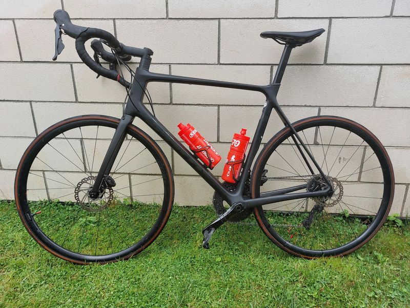 Giant TCR Advanced 2 Disc 2021 2021 Road & Gravel usato, Nero — immagine 1 di 5