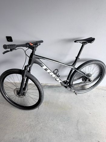 Used Trek X-caliber SRAM Rival 2023 Mountainbike — image 2 of 7