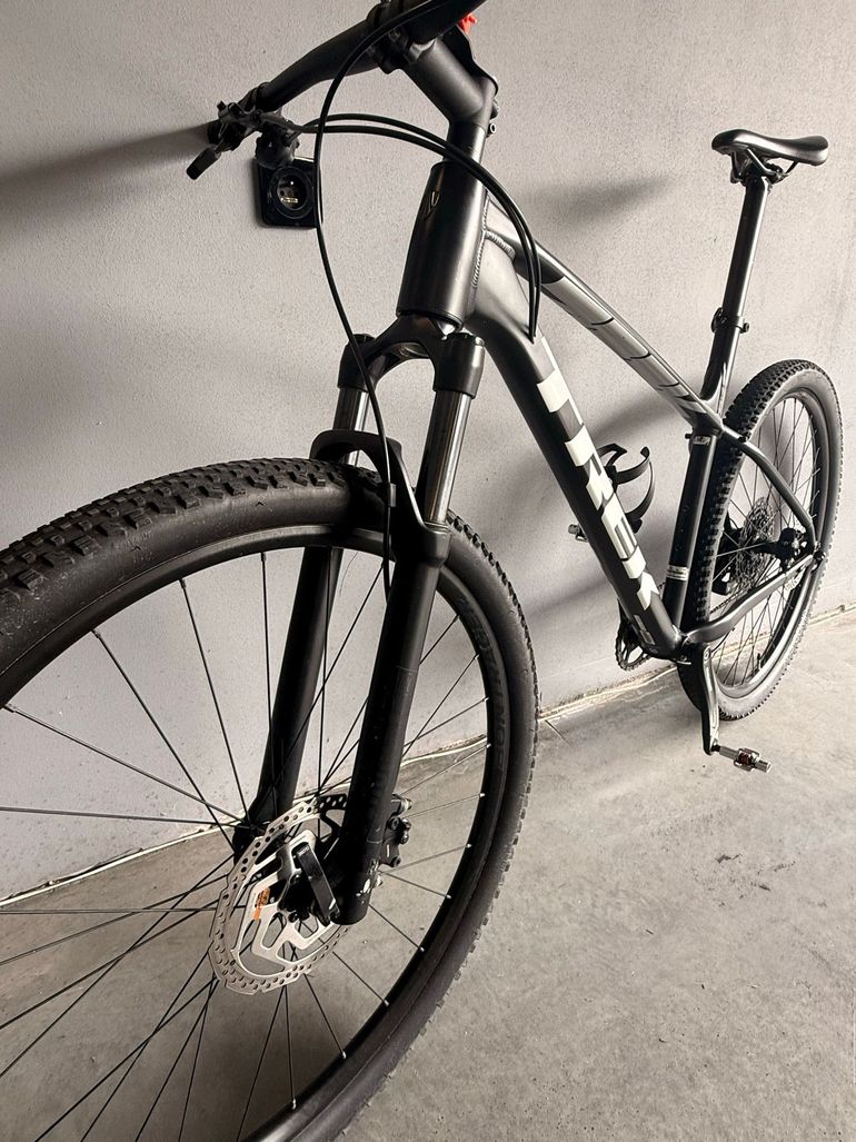 Used Trek X-caliber SRAM Rival 2023 Mountainbike — image 3 of 7