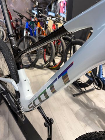 Używany Scott Spark RC Team 2025 2025 Mountainbike — zdjęcie 4 z 4