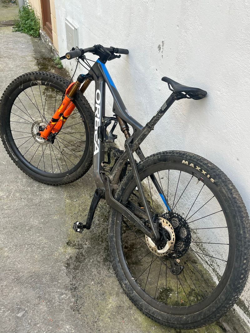 Used Orbea Oiz Shimano SLX 2021 Mountainbike, Blue — image 6 of 12