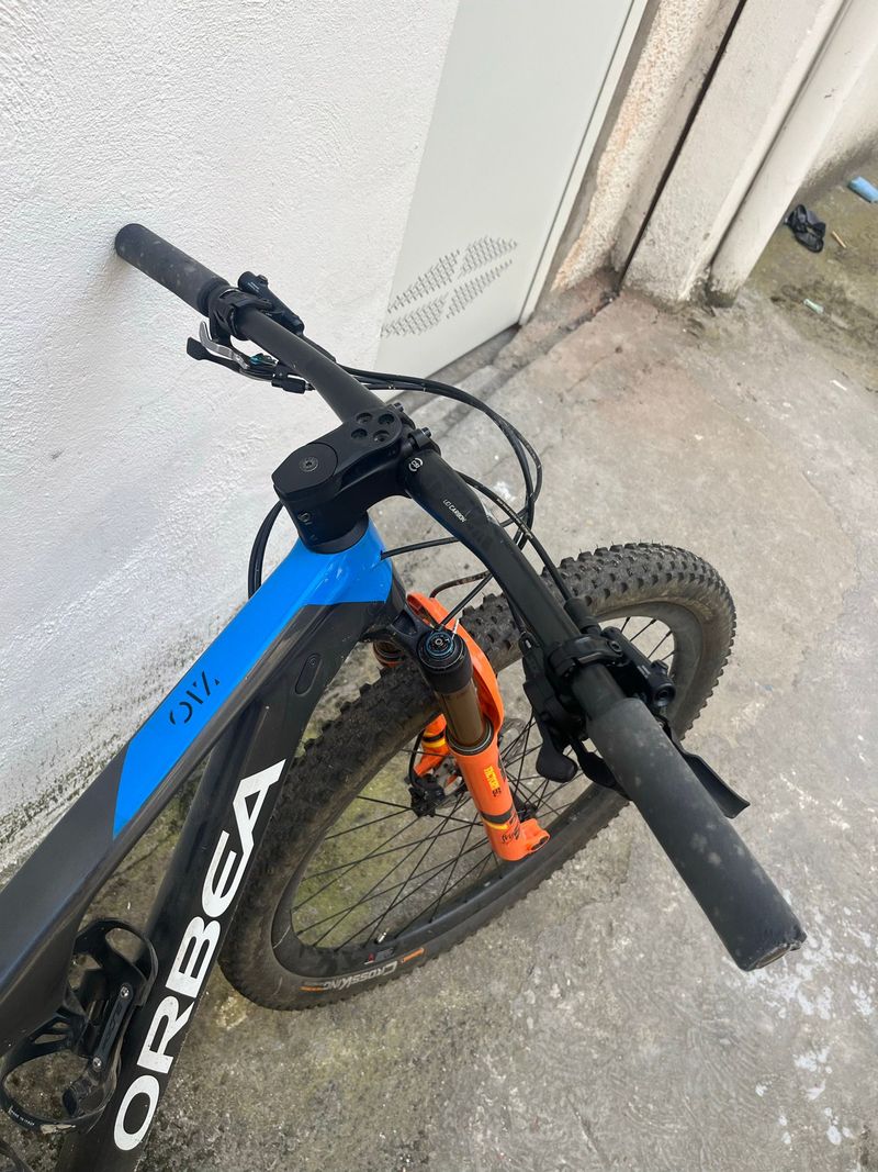 Used Orbea Oiz Shimano SLX 2021 Mountainbike, Blue — image 12 of 12