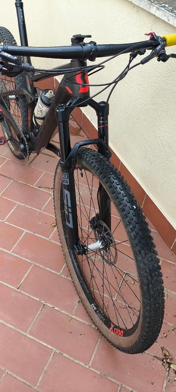 Scott Spark RC 900 Pro 2019 2019 Mountainbike usato, Nero — immagine 5 di 5