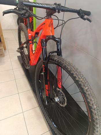 Used Specialized Epic SRAM GX 2015 Mountainbike, Red — image 3 of 5