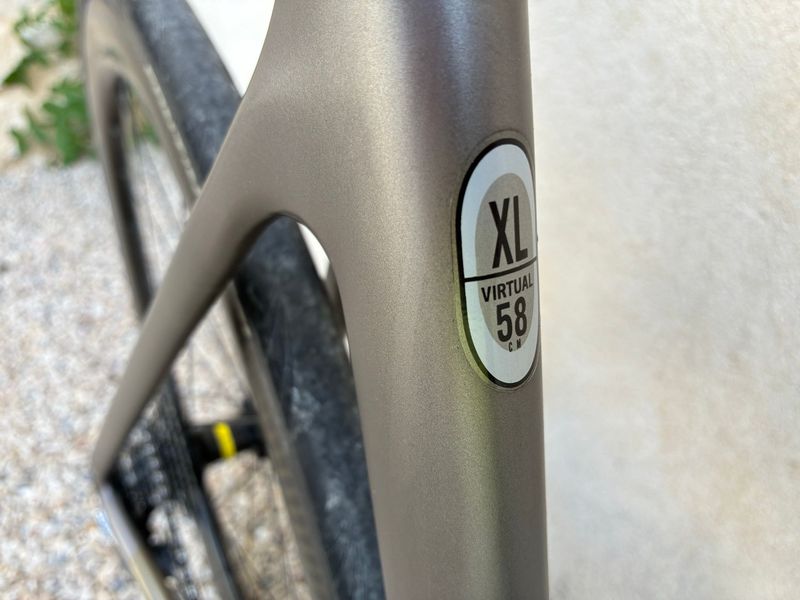 Używany Scott Addict RC 15 2022 2022 Road & Gravel — zdjęcie 6 z 9
