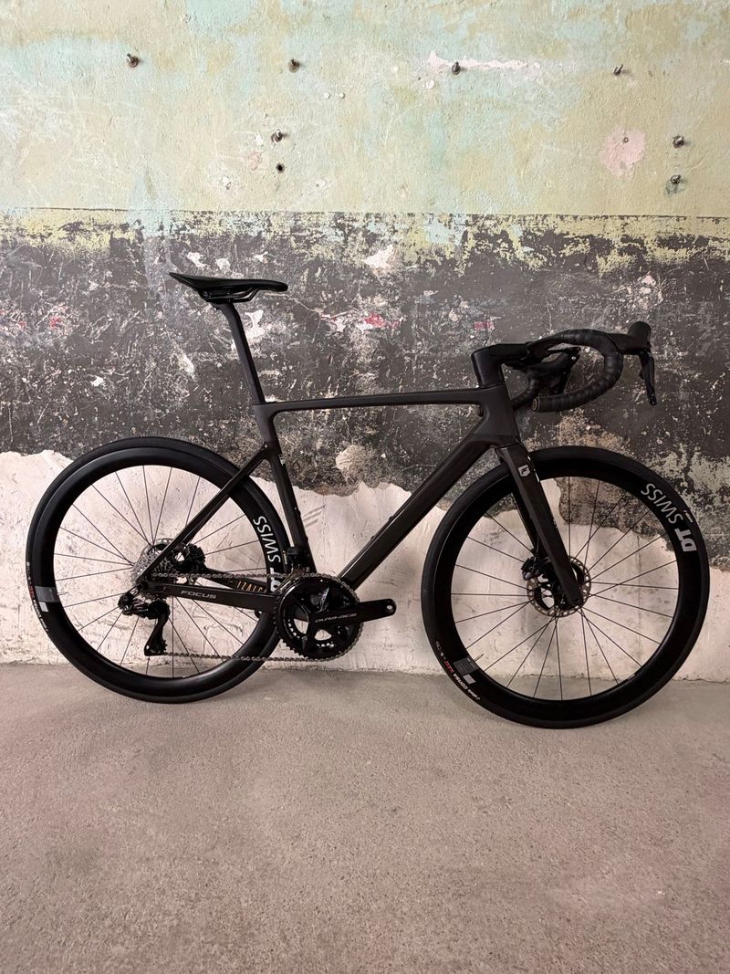 Gebrauchtes Focus Izalco Max 2025 Road & Gravel, Schwarz — Bild 1 von 9
