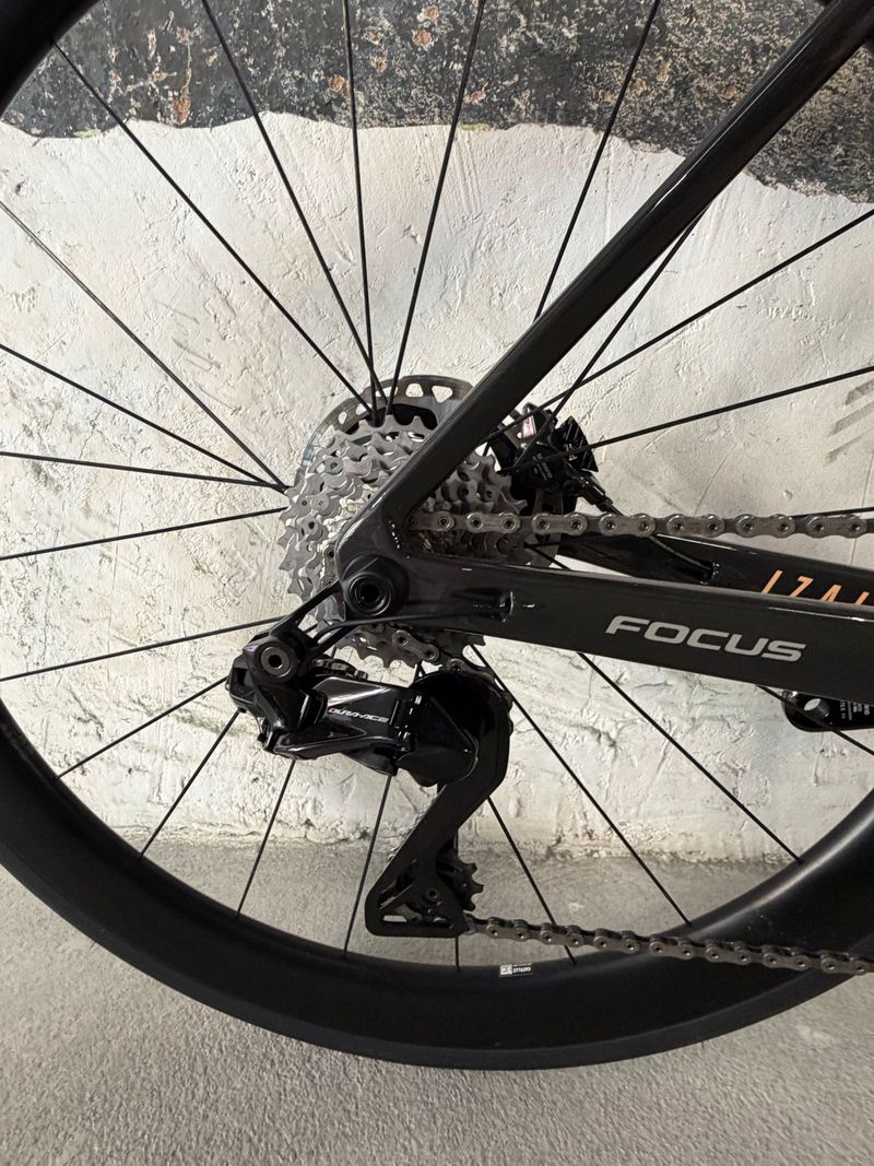 Gebrauchtes Focus Izalco Max 2025 Road & Gravel, Schwarz — Bild 7 von 9
