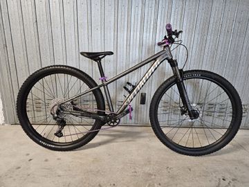 Używany Specialized Rockhopper Shimano Deore XT 2025 Mountainbike — zdjęcie 12 z 12