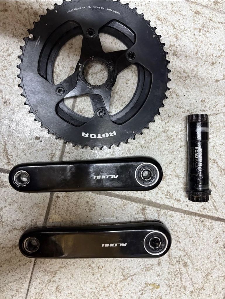 Used Specialized S-Works Tarmac SL6 Disc - Dura Ace Di2 2022 2022 Road & Gravel, Black — image 9 of 20