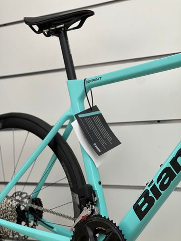 Brugt Bianchi Sprint 105 Di2 2025 2025 Road & Gravel — billede 3 af 6