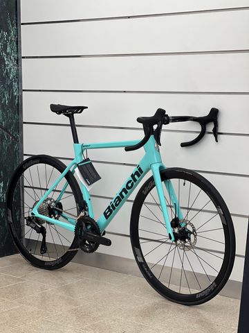 Gebrauchtes Bianchi Sprint 105 Di2 2025 2025 Road & Gravel