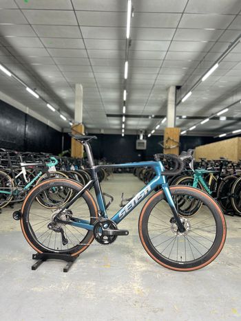 Sensa, Giulia Supremo Di2 Carbon