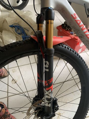 Used Santa Cruz Blur SRAM GX Eagle 2024 Mountainbike, Light Gray, 29 — image 20 of 22