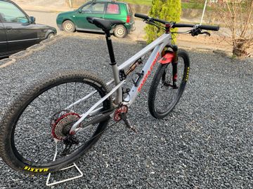 Gebrauchtes Santa Cruz Blur SRAM GX Eagle 2024 Mountainbike, Hellgrau, 29 — Bild 5 von 8