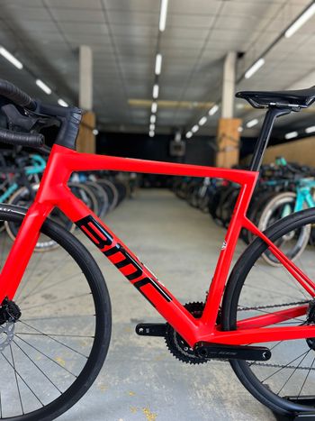 Used BMC Teammachine SLR Di2 Carbon 2025 Road & Gravel — image 22 of 24