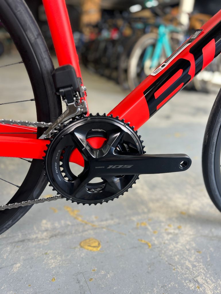 Used BMC Teammachine SLR Di2 Carbon 2025 Road & Gravel — image 10 of 24