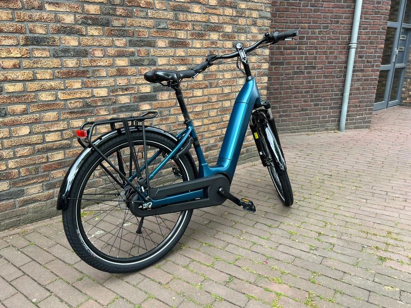 Used Trek District+ 3 Lowstep 2026 2026 Urban, Blue — image 2 of 8