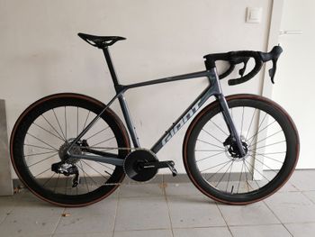 Giant, TCR Advanced Pro 0 AXS 2025