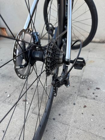 Used Trek Émonda SL 6 Disc Pro 2022 2022 Road & Gravel, Black — image 4 of 10