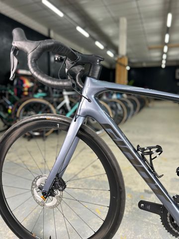 Giant Defy, Advanced Pro 1 2023 2023 Road & Gravel usato, Grigio chiaro — immagine 17 di 22
